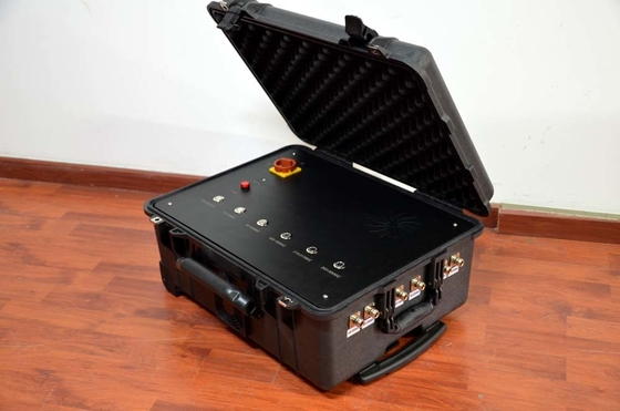 Emittente di disturbo tattica della valigia del pellicano, 8 apparecchio elettronico 500W dell'emittente di disturbo delle bande 2G 3G 4G 5.8G